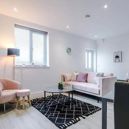 The Ecclesian Deluxe Apartments Near Trafford Centre Eccles Train Station 맨체스터 외부 사진