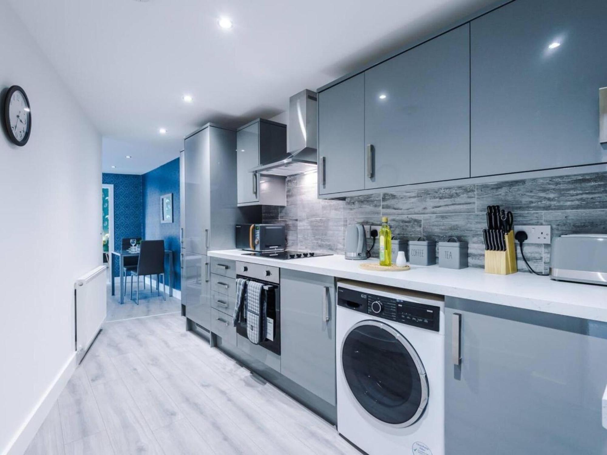The Ecclesian Deluxe Apartments Near Trafford Centre Eccles Train Station 맨체스터 외부 사진