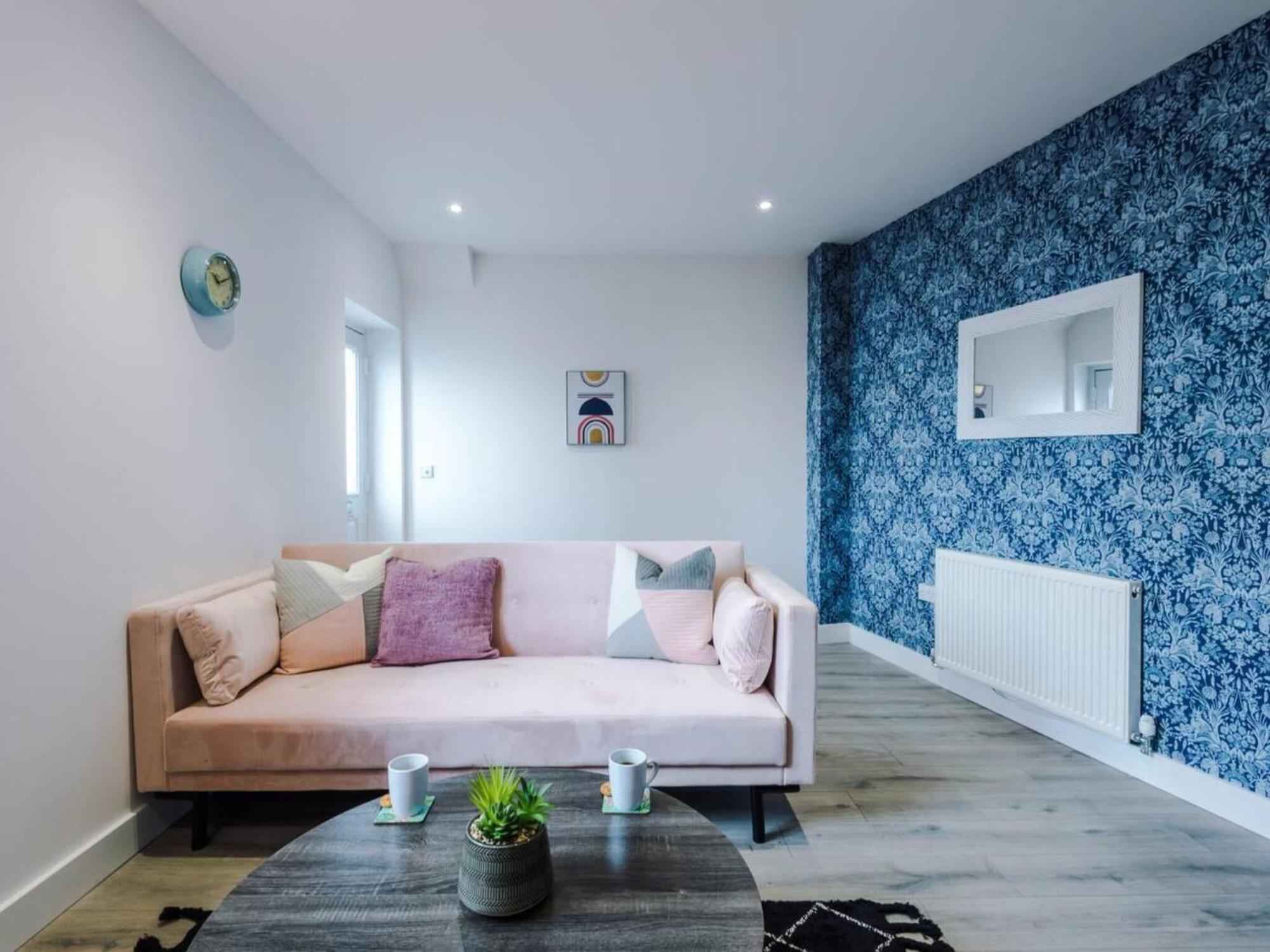 The Ecclesian Deluxe Apartments Near Trafford Centre Eccles Train Station 맨체스터 외부 사진