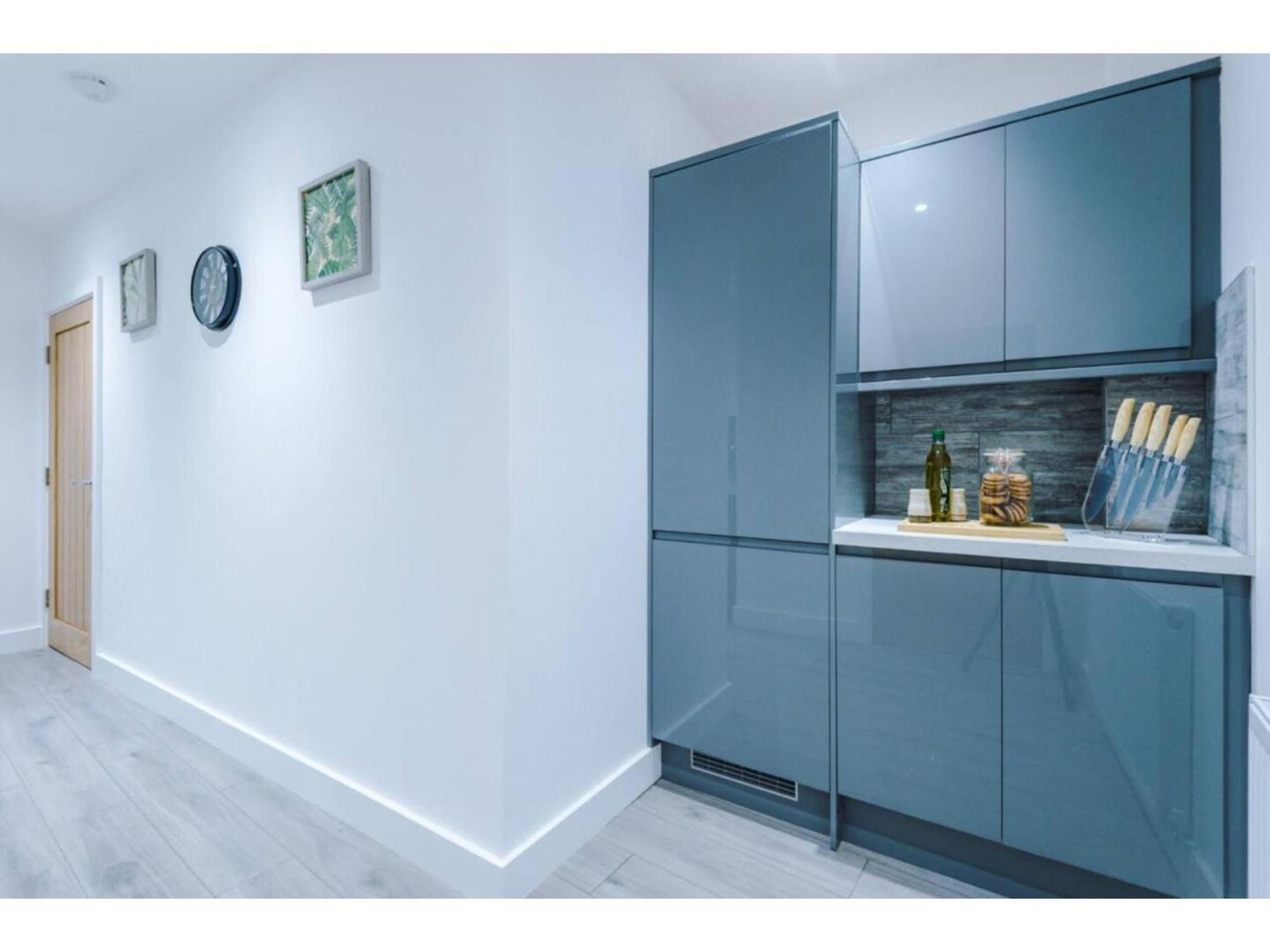The Ecclesian Deluxe Apartments Near Trafford Centre Eccles Train Station 맨체스터 외부 사진