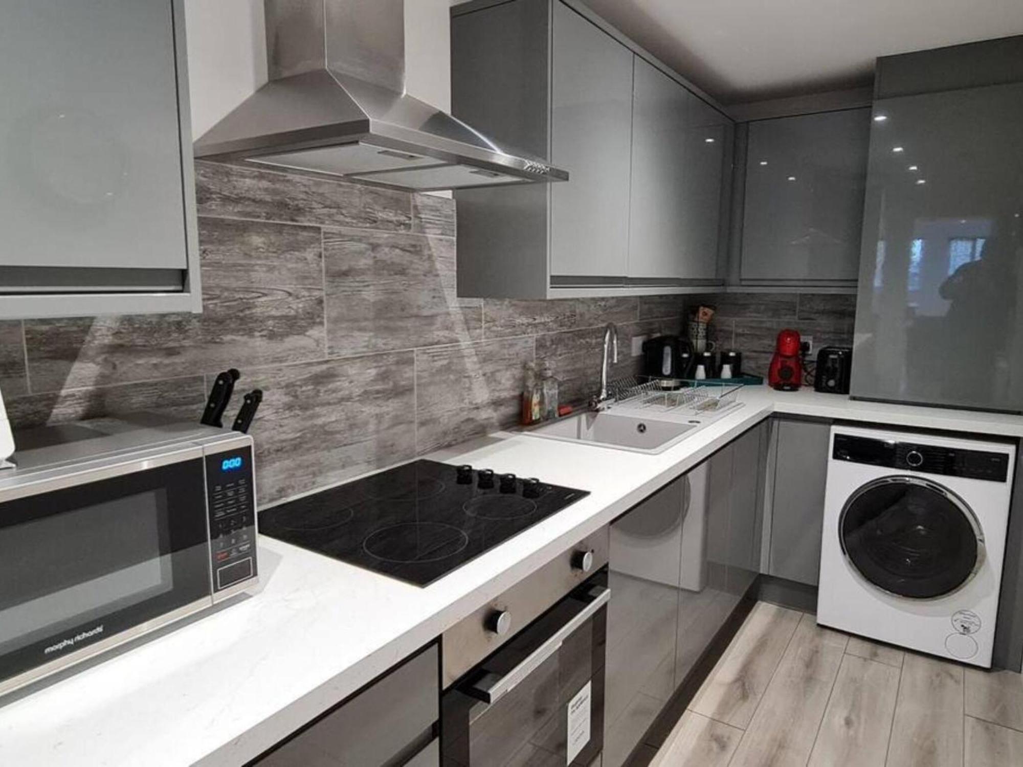 The Ecclesian Deluxe Apartments Near Trafford Centre Eccles Train Station 맨체스터 외부 사진