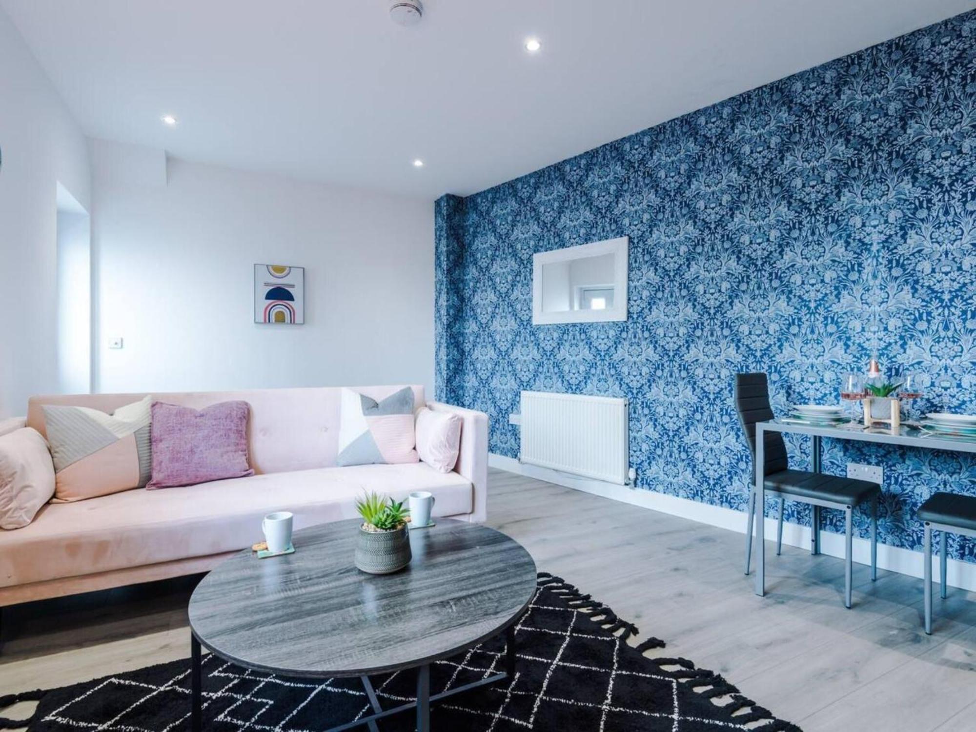The Ecclesian Deluxe Apartments Near Trafford Centre Eccles Train Station 맨체스터 외부 사진